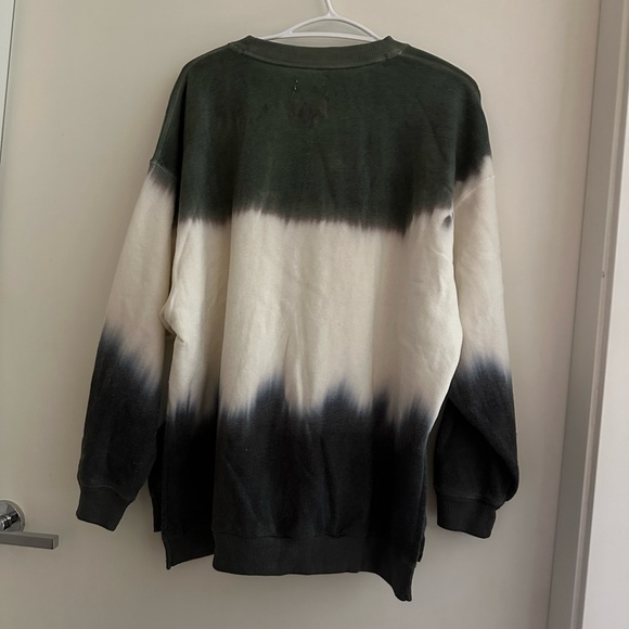 American Eagle oversized sweater - Picture 2 of 3